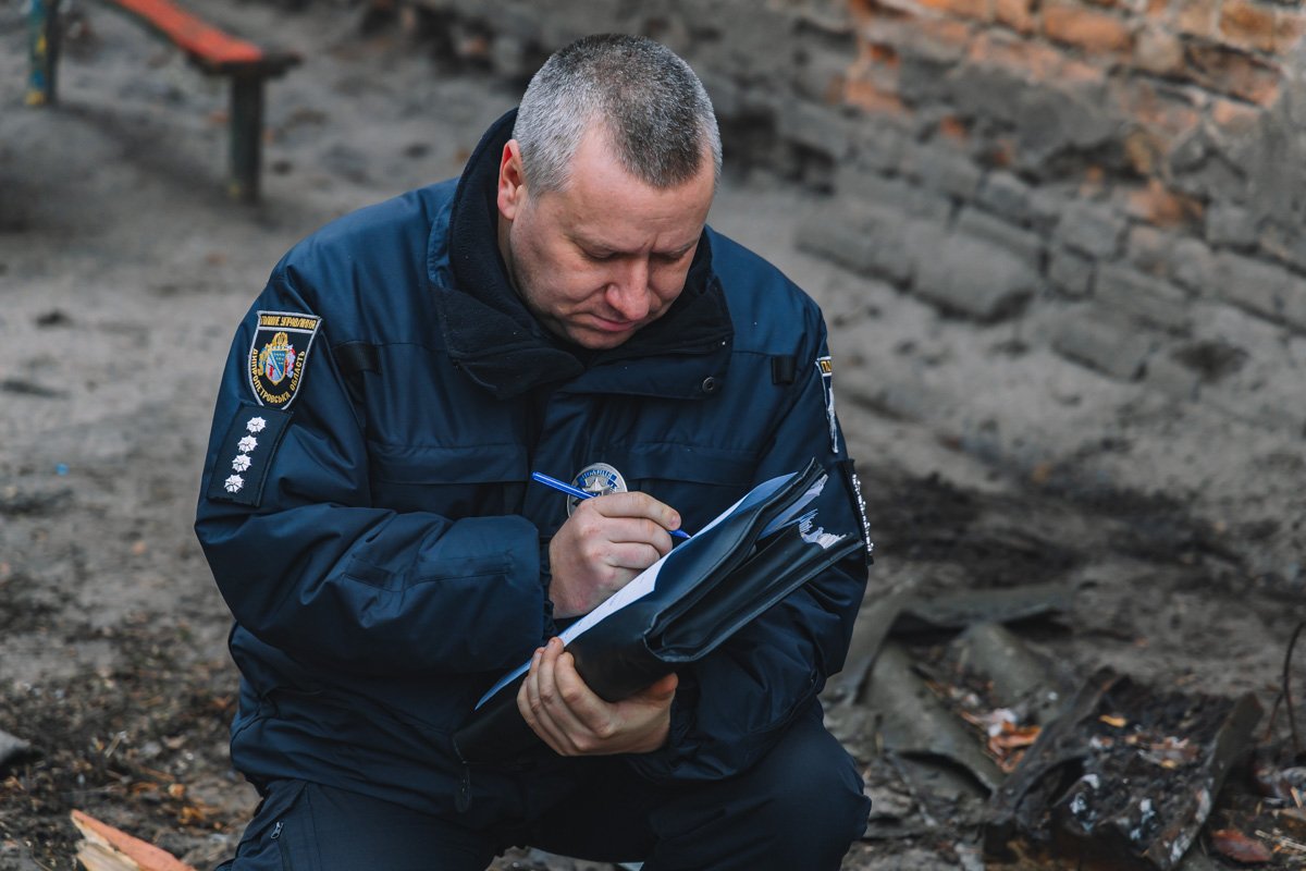 На место сразу же направили экипаж патрульной полиции и следственно-оперативную группу