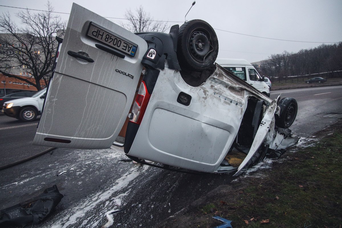 Детали выясняются  Детали выясняются