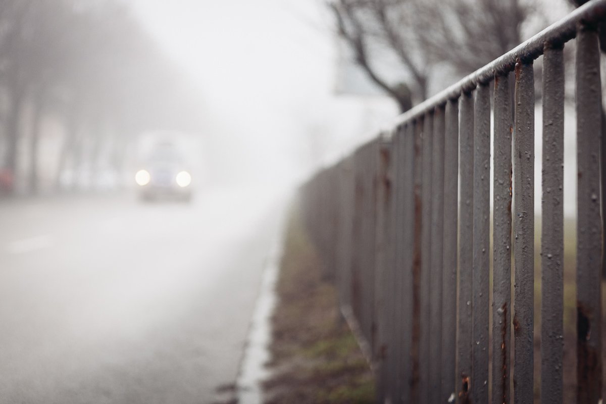 И ты, входя в свой теплый дом, взбежав к себе, скажи на милость,