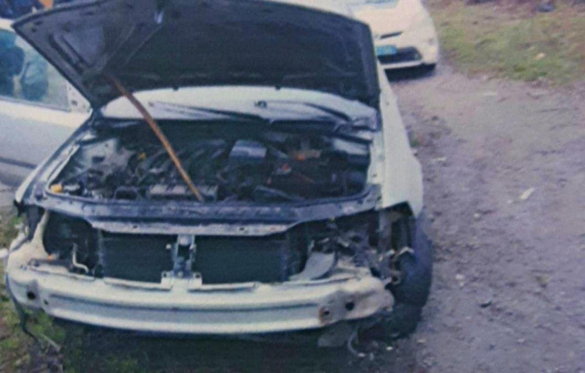 Автомобиль бросили в балке в районе Краснополянского переулка