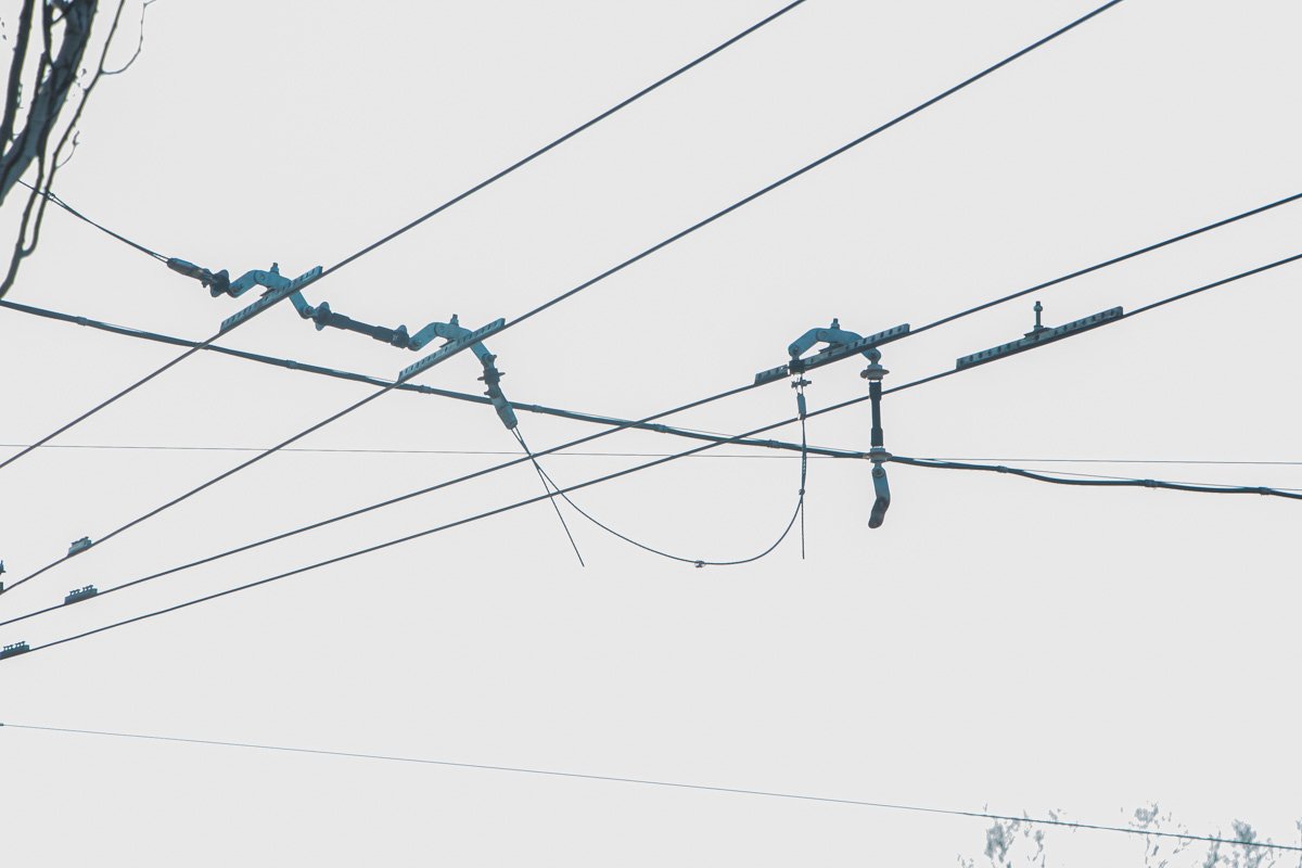 Все из-за оборванного провода Все из-за оборванного провода