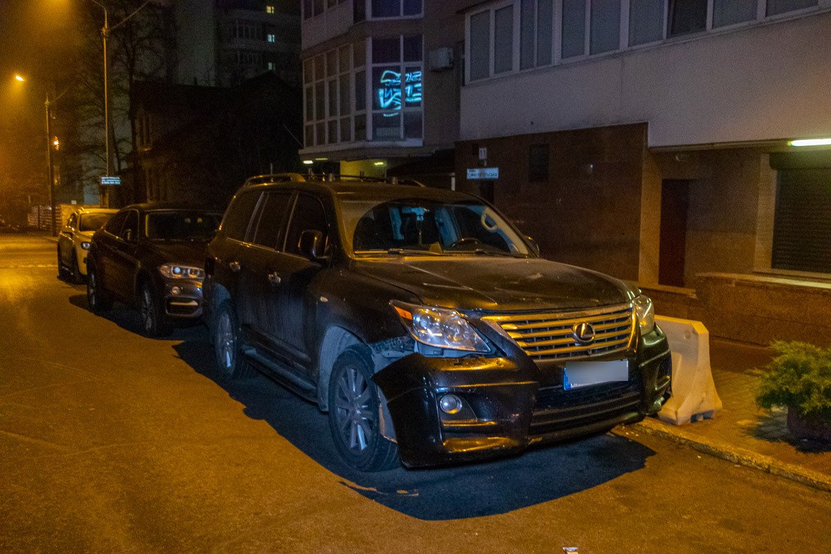 Похожий по приметам автомобиль