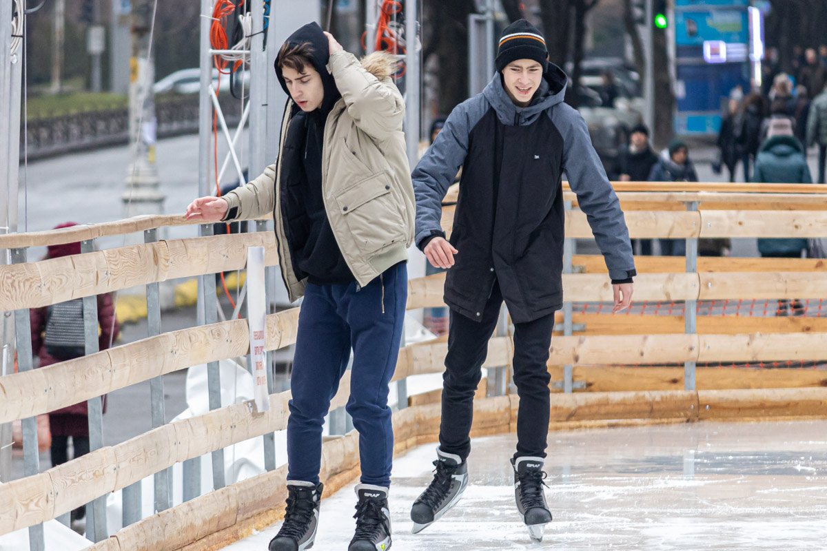 Проводить время с друзьями - бесценно