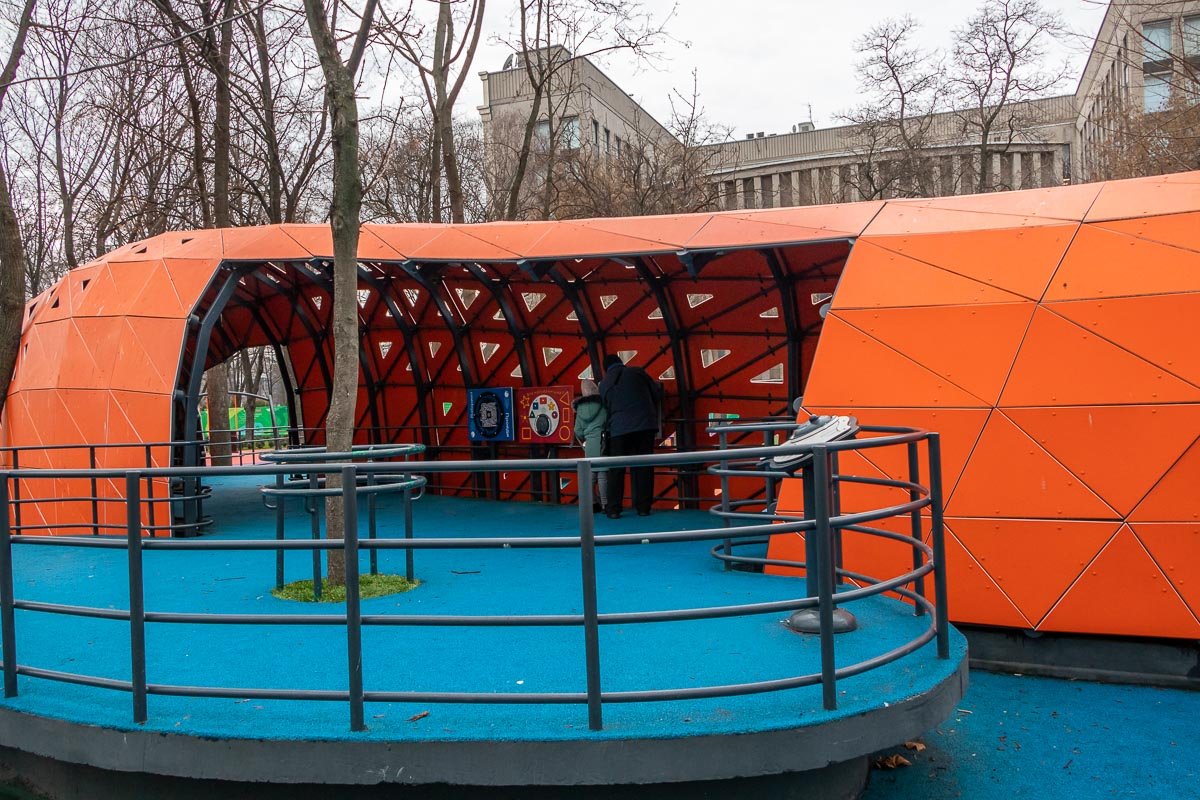 Любите свой город и то, что в нем есть