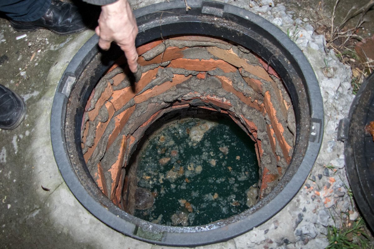 Все они заполнены нечистотами Все они заполнены нечистотами