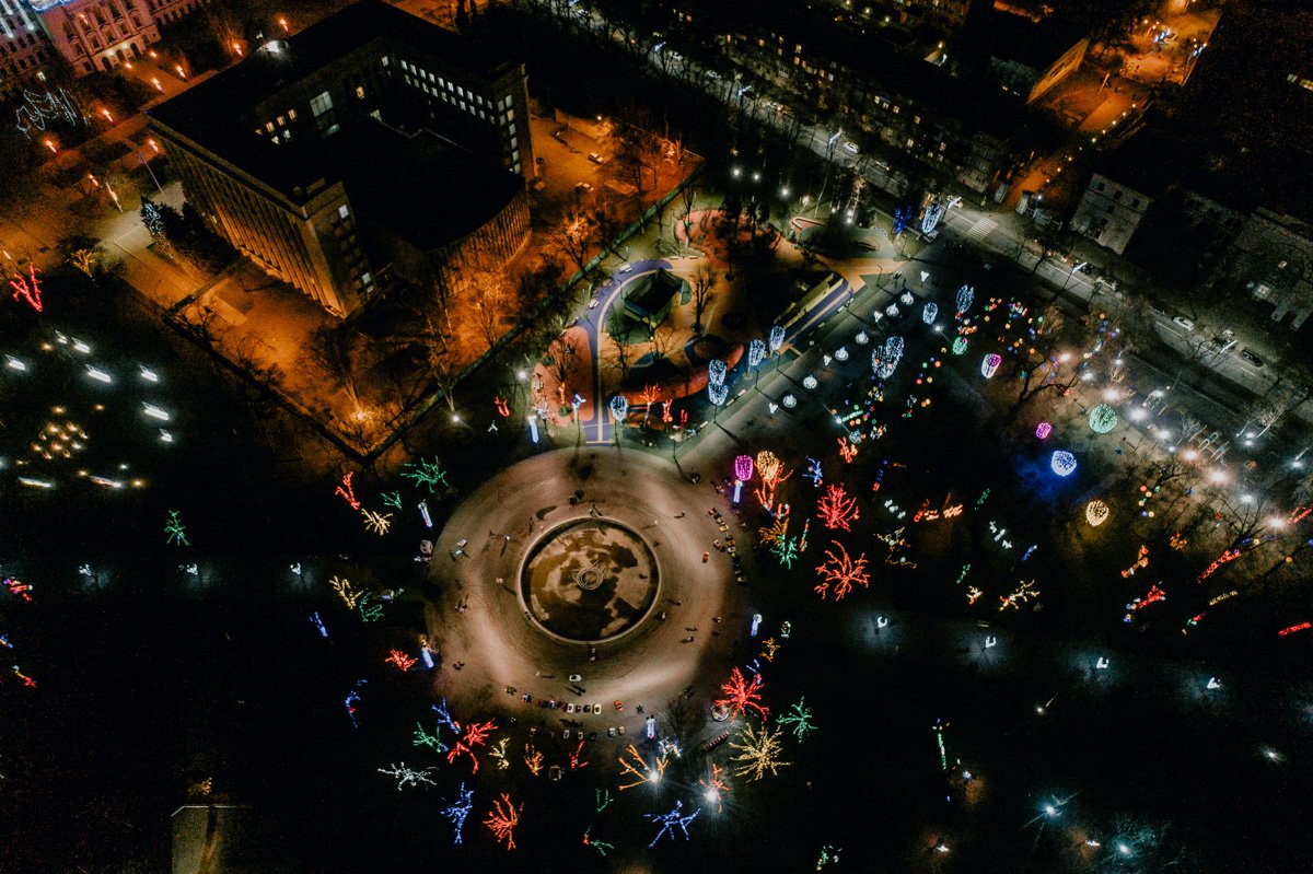 Все заполнено светом Все заполнено светом