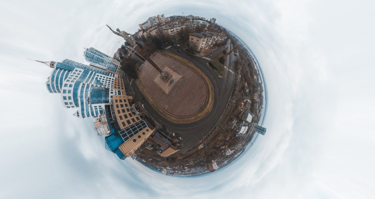 Пока сердца стучатся,— помните, какой ценой завоевано счастье Пока сердца стучатся,— помните, какой ценой завоевано счастье