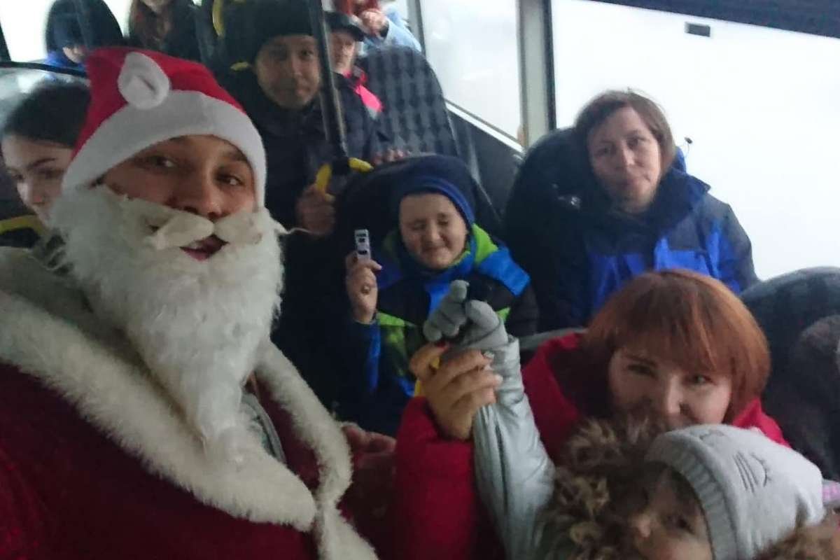 Всего удалось порадовать 120 детей