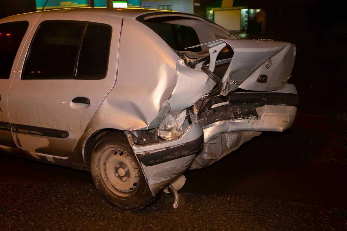 По предварительной информации, водитель ВАЗа находился за рулем в состоянии алкогольного опьянения По предварительной информации, водитель ВАЗа находился за рулем в состоянии алкогольного опьянения