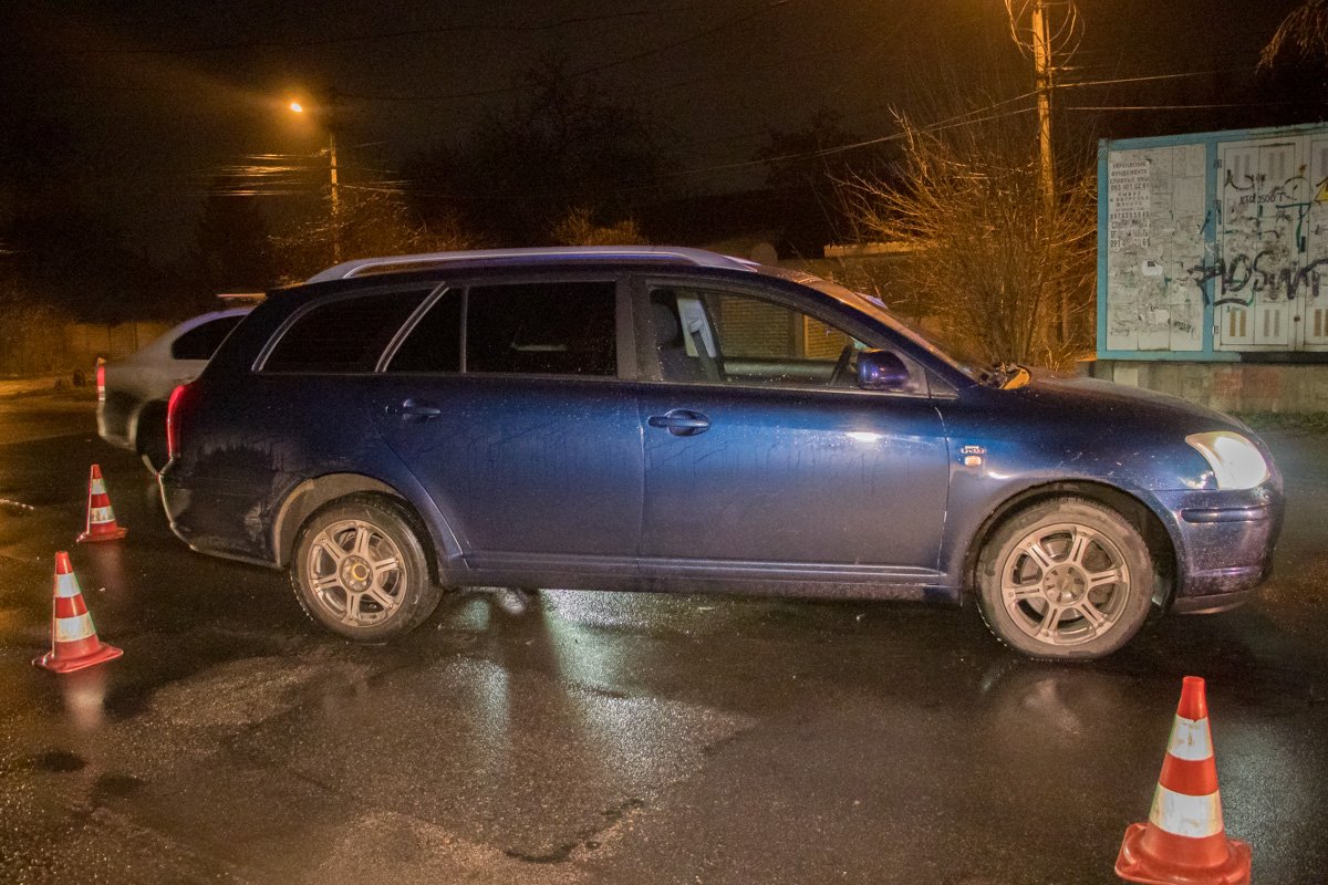 На месте ДТП образовалась пробка На месте ДТП образовалась пробка