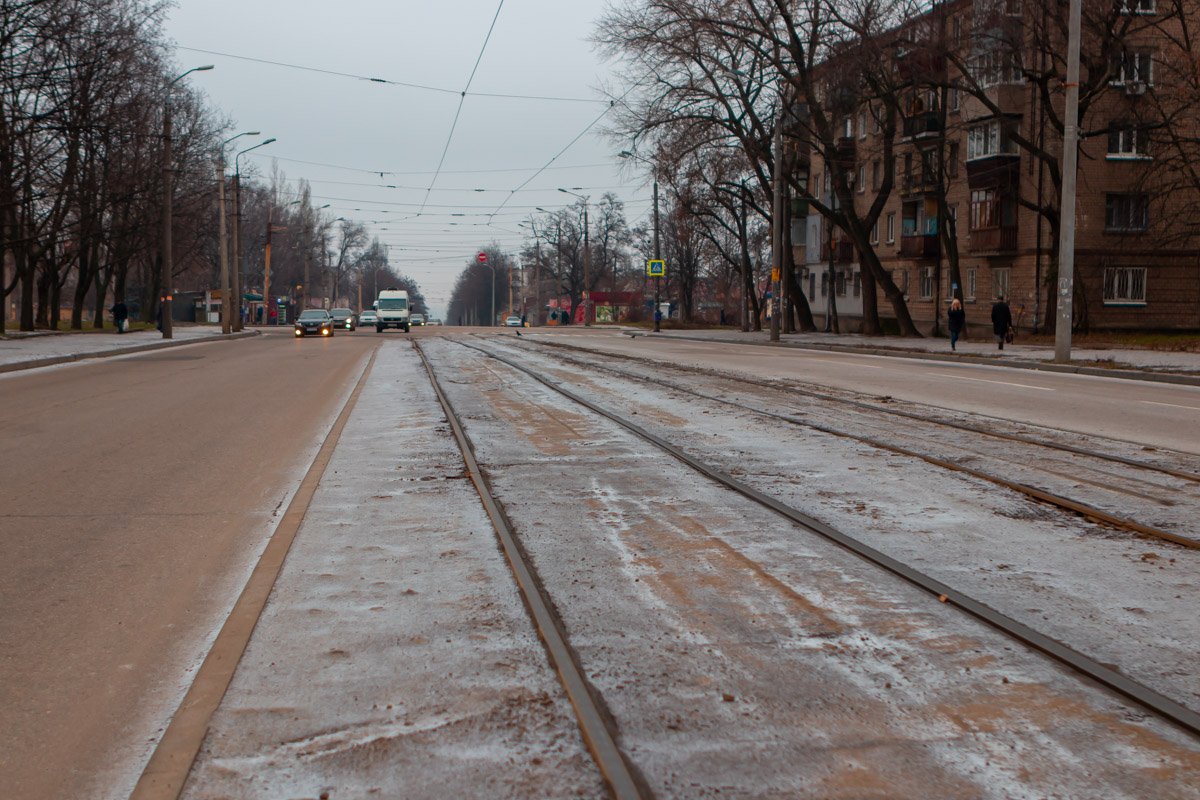 Снег аккуратно устилает улицы