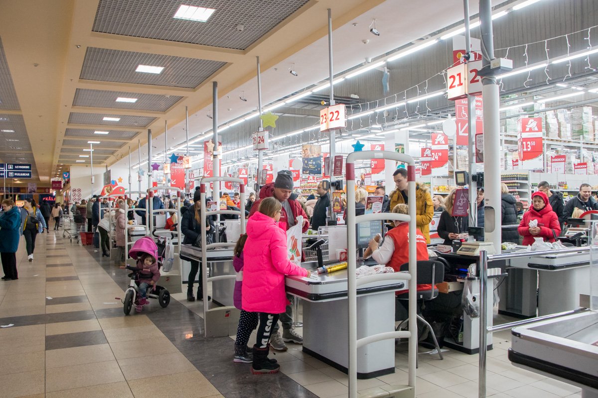 Однако постоять на кассе в "Ашане" все же придется Однако постоять на кассе в "Ашане" все же придется