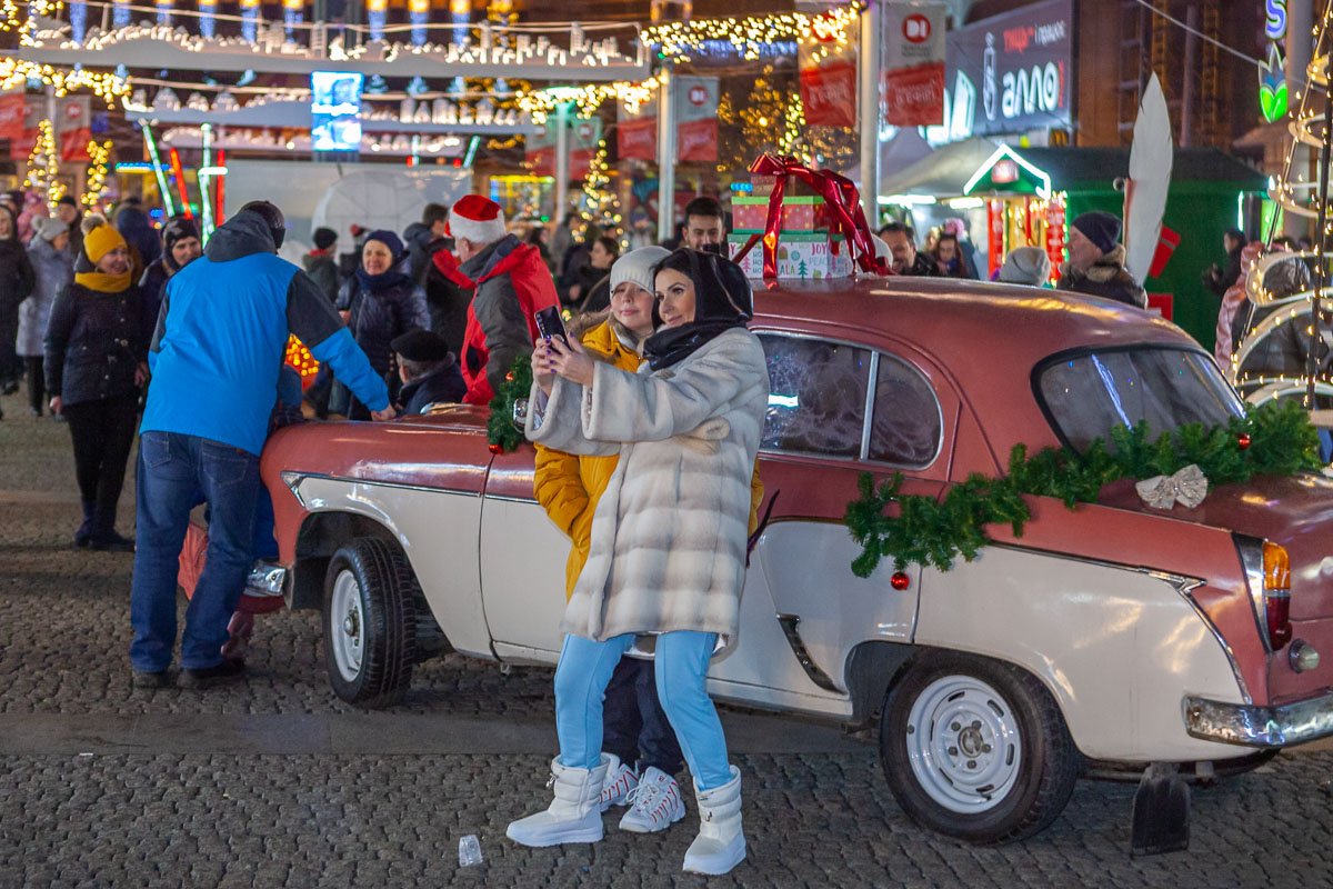 Новый Год - семейный праздник Новый Год - семейный праздник