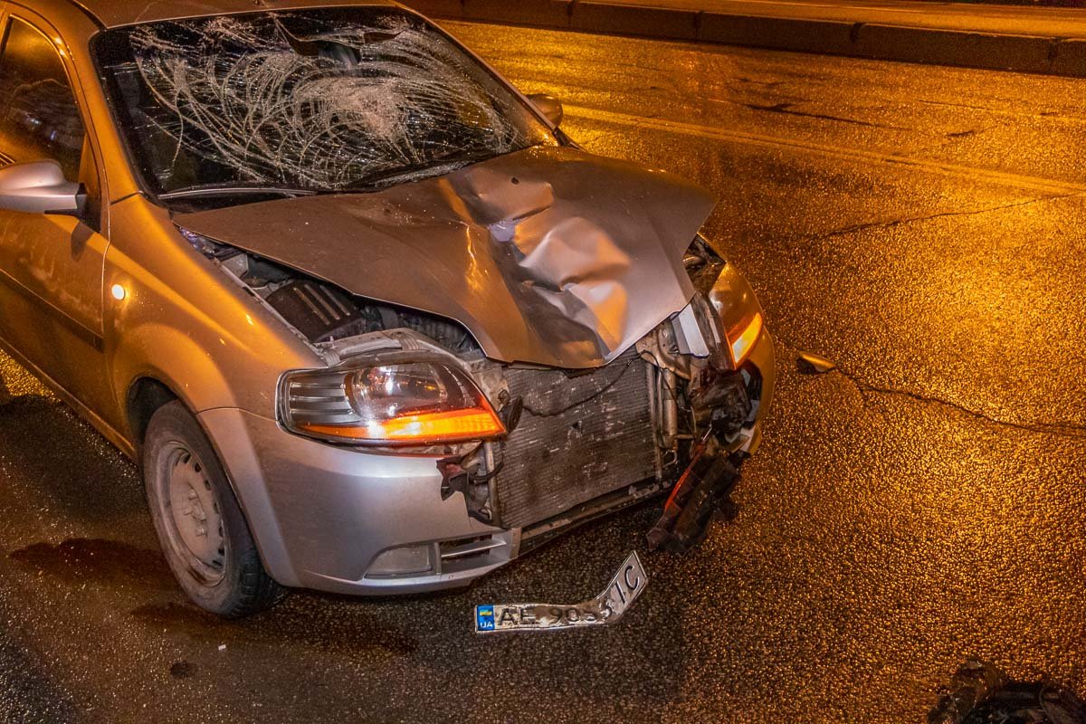Столкновение произошло на большой скорости