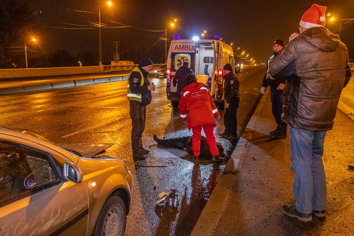 На место прибыла полиция и скорая помощь