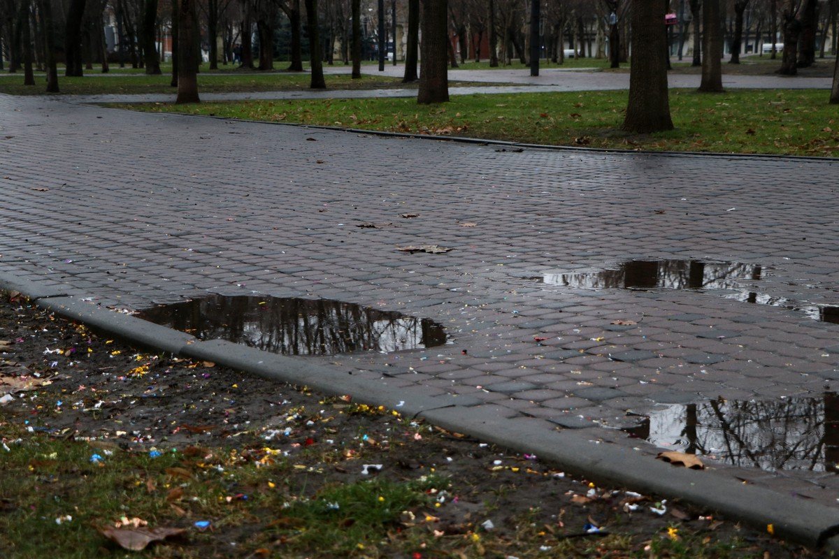 Кругом конфетти Кругом конфетти