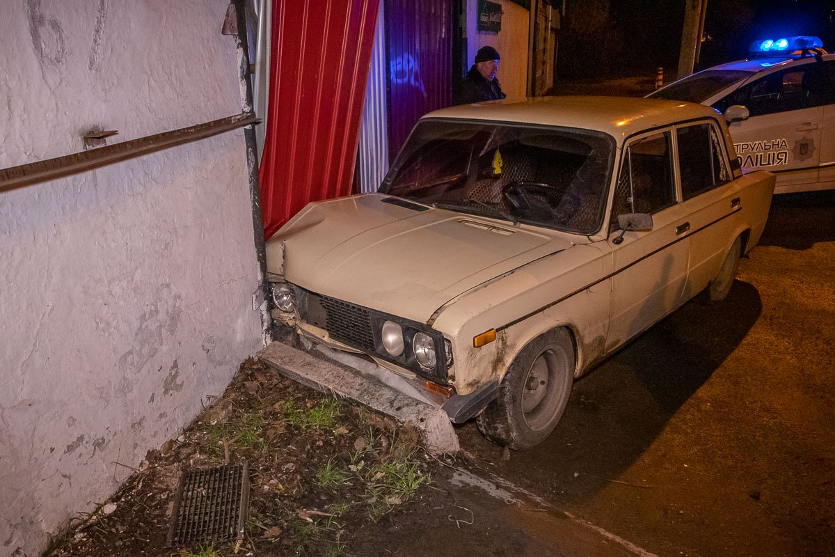 Водитель не справился с управлением Водитель не справился с управлением