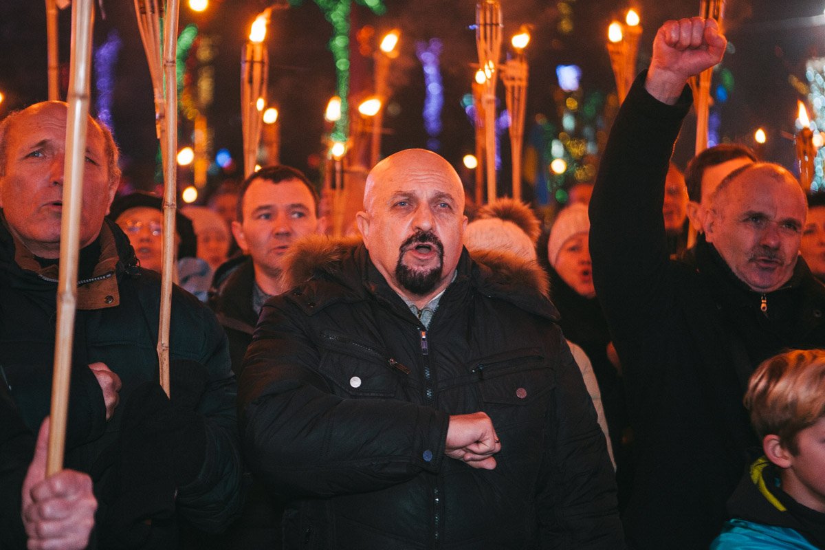 В Днепре прошел марш в честь Степана Бандеры: как это было 6