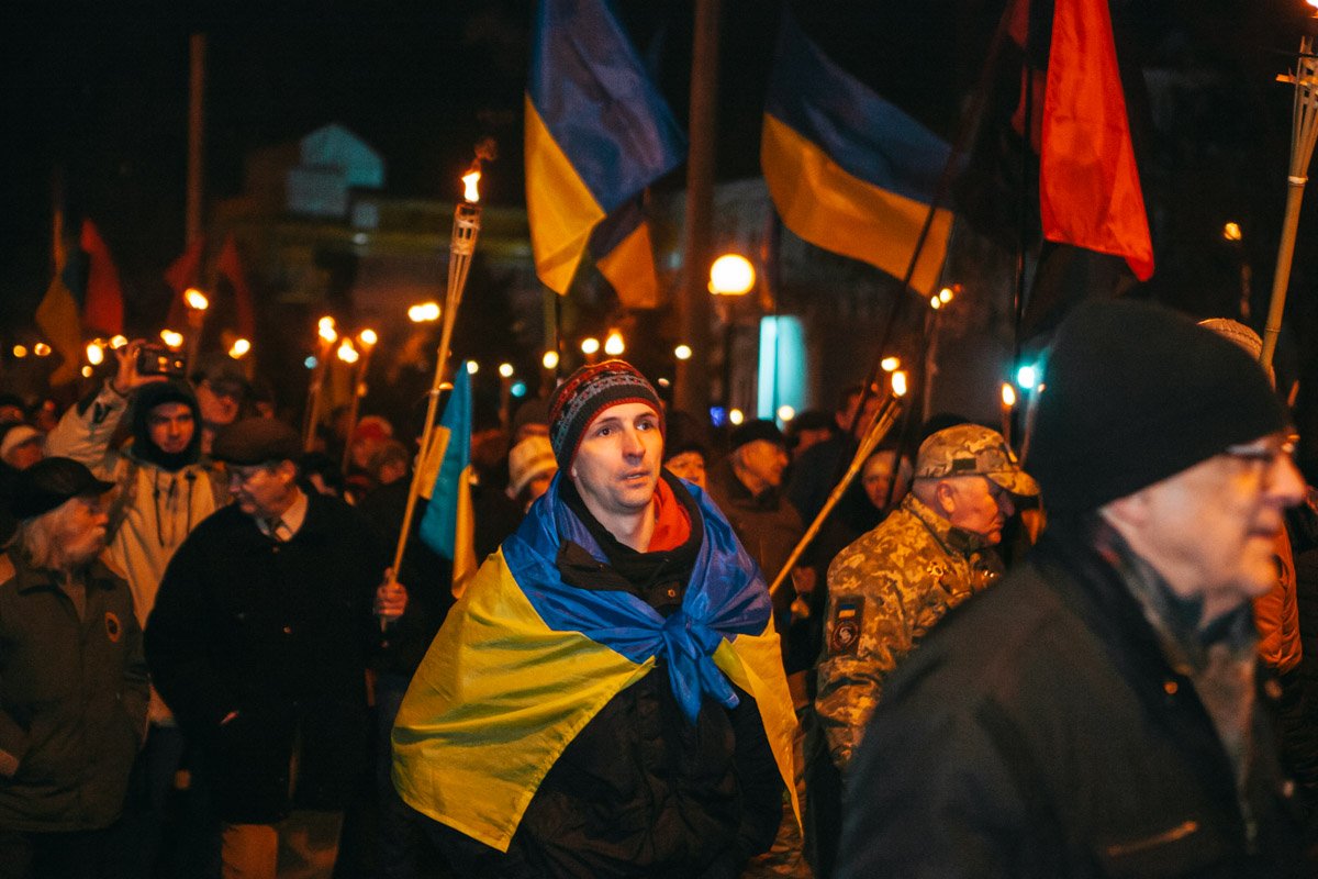 В Днепре прошел марш в честь Степана Бандеры: как это было 10