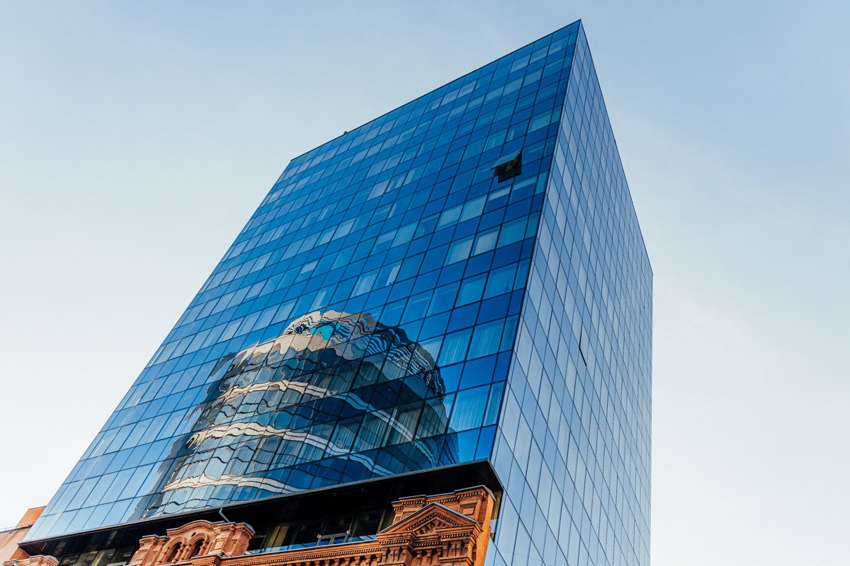 Небоскребы, небоскребы, а я маленький такой... Небоскребы, небоскребы, а я маленький такой...