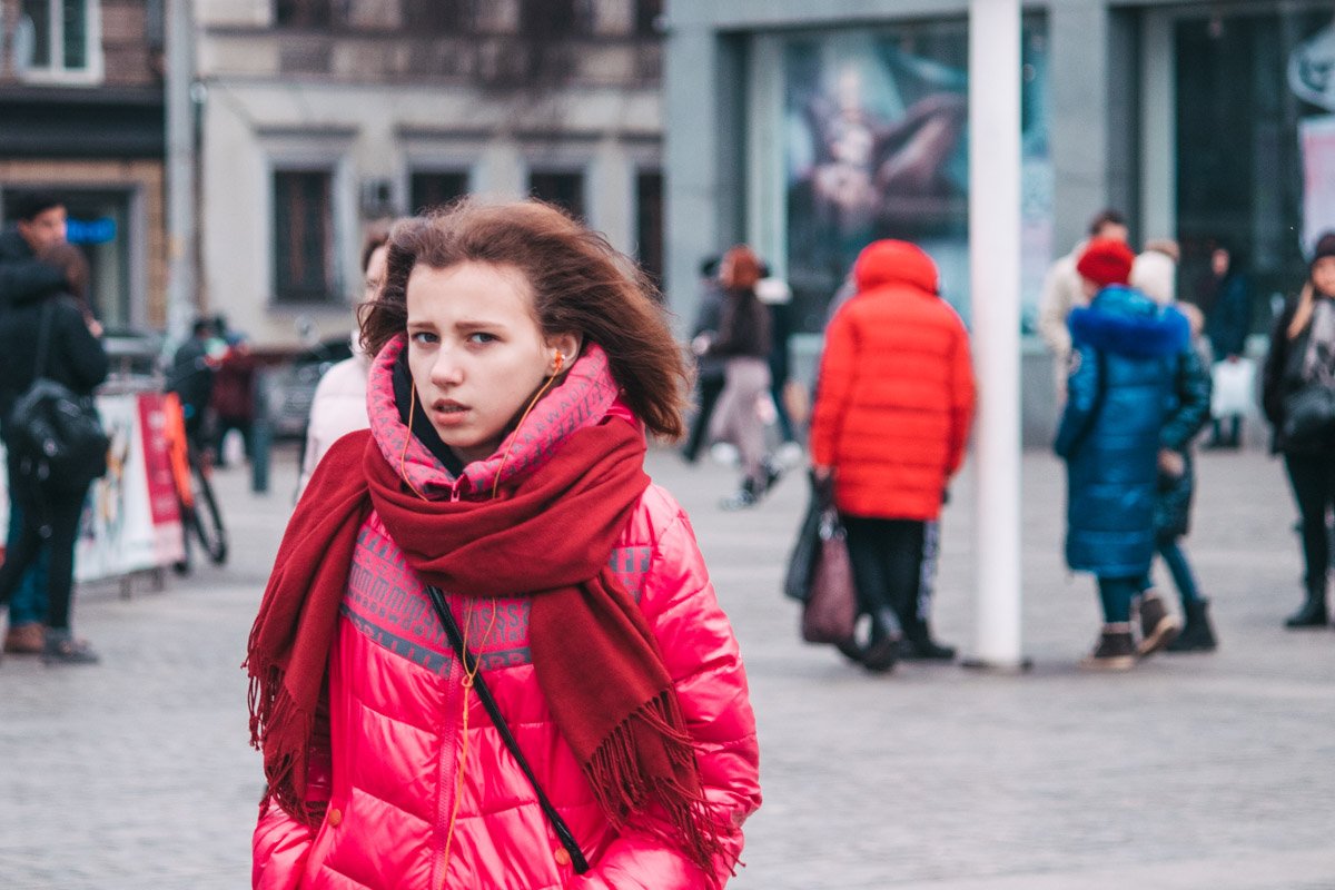 Под грустный денс... Под грустный денс...