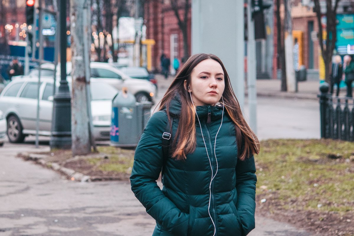 Я такая иду, а волосы такие назад Я такая иду, а волосы такие назад