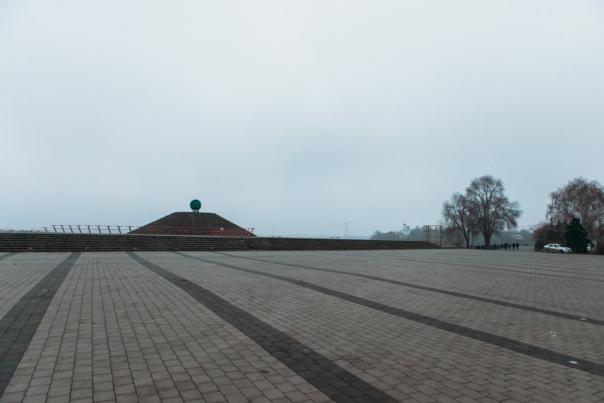 Даже туман поднимается вверх. Даже туман поднимается вверх.