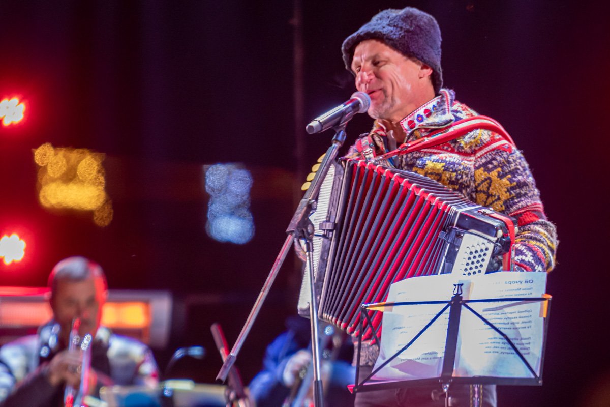 Многие композиции в свое время были настоящими хитами Многие композиции в свое время были настоящими хитами