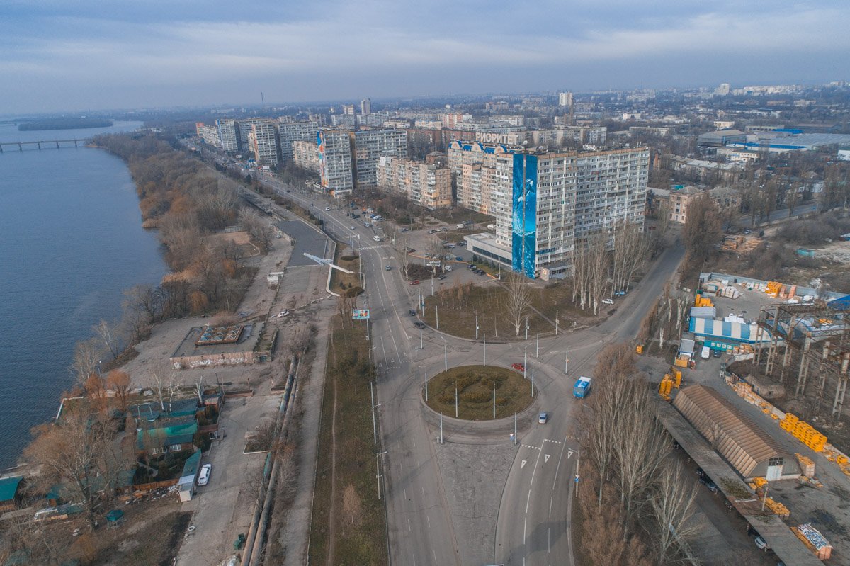 Оставляет на сердце ожог.