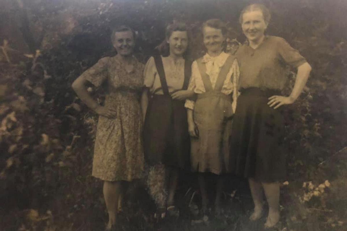 Такой она была в юности Такой она была в юности