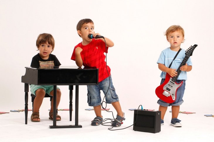 Небольшое количество детей позволяет уделить внимание каждому Небольшое количество детей позволяет уделить внимание каждому