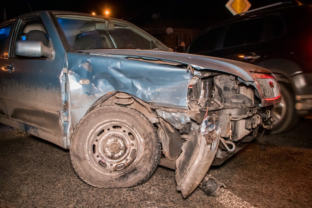 Два мужчины пострадали