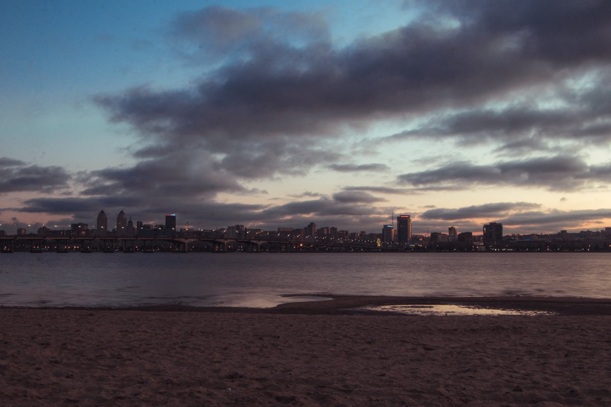 Сложно верится в реальность Сложно верится в реальность