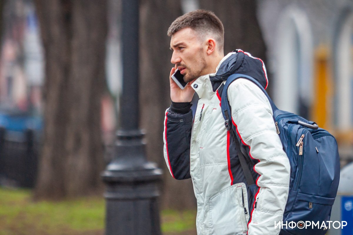 Чаще звоните родным Чаще звоните родным