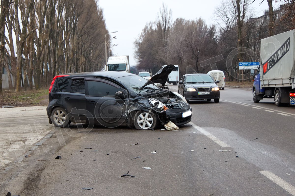 Будьте внимательными здесь Будьте внимательными здесь