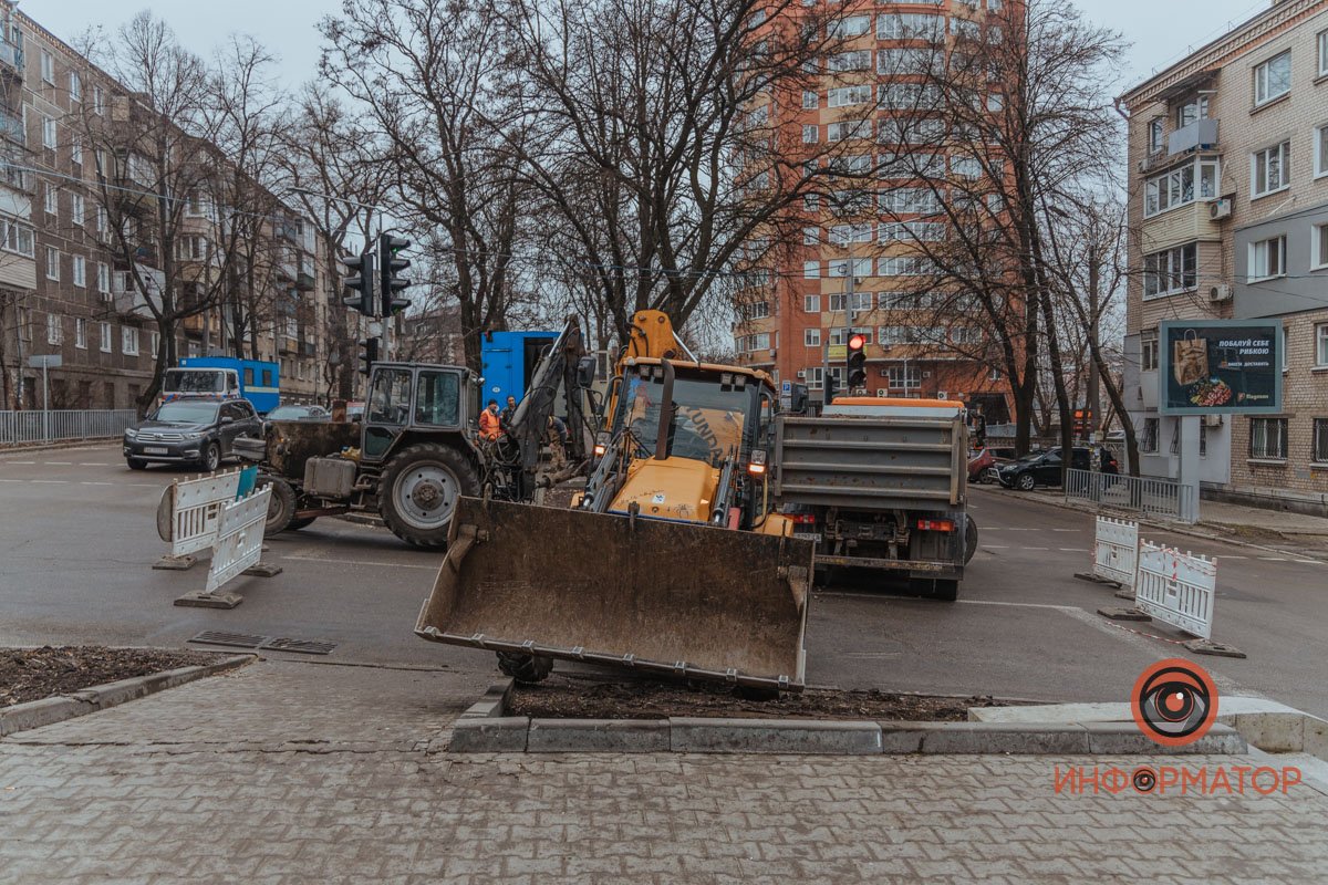 Проезд по Паторжинского в сторону Сечевых Стрельцов и улицы Олеся Гончара временно закрыт Проезд по Паторжинского в сторону Сечевых Стрельцов и улицы Олеся Гончара временно закрыт
