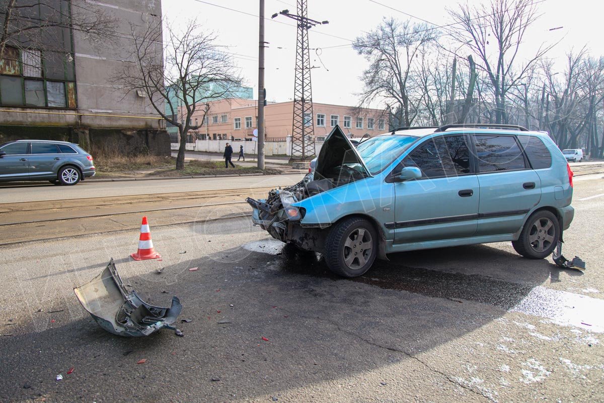 Несмотря на повреждения, серьезных травм никто не получил Несмотря на повреждения, серьезных травм никто не получил