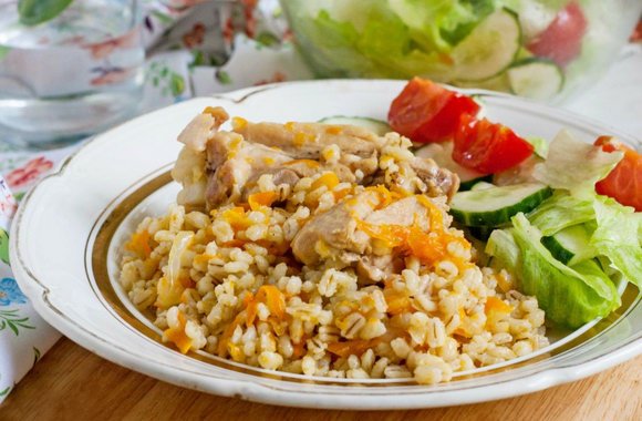 Бюджетные и вкусные рецепты: как приготовить перловку разными способами 2