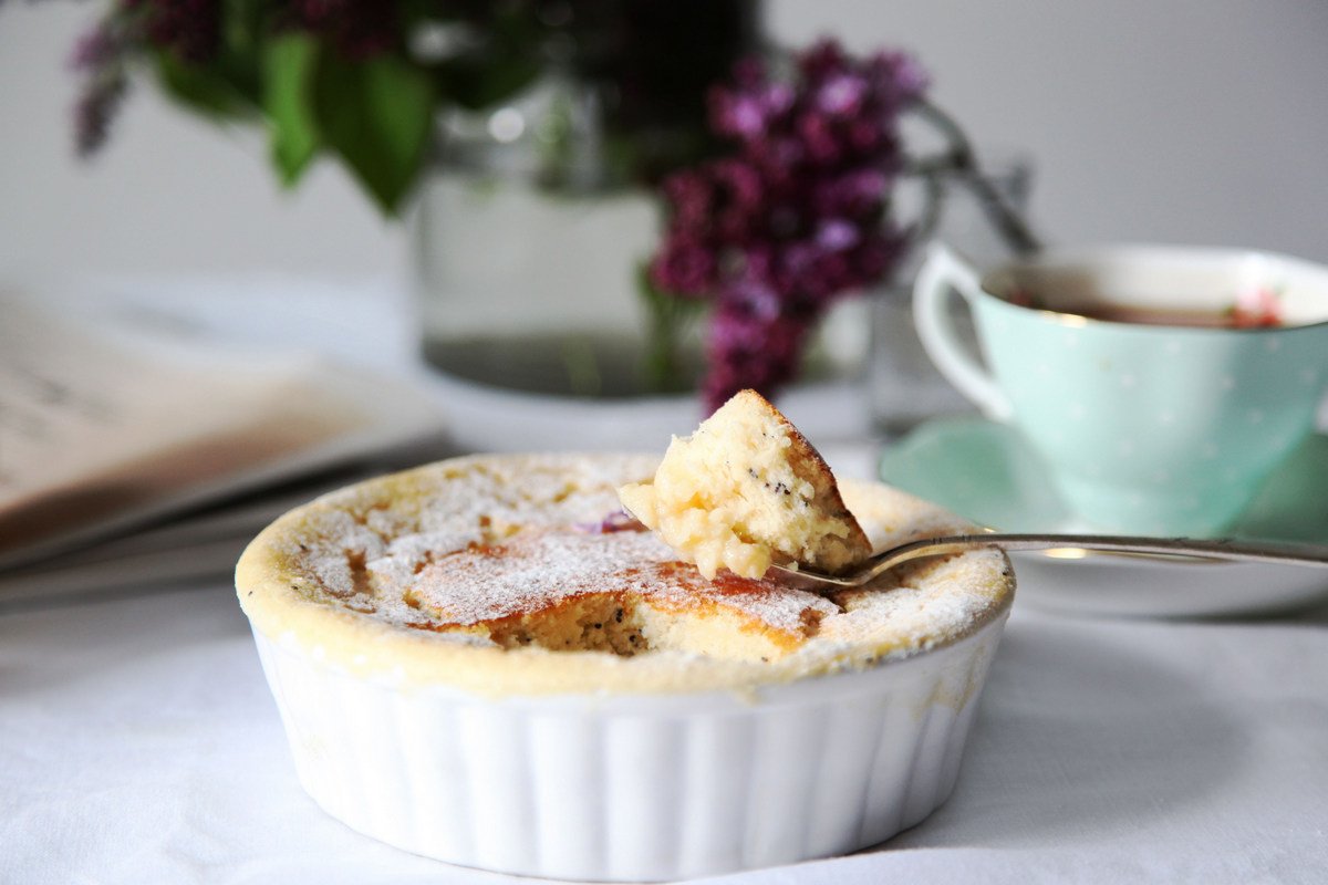 Ароматные зимние рецепты: как приготовить лимонный пудинг с корицей 1