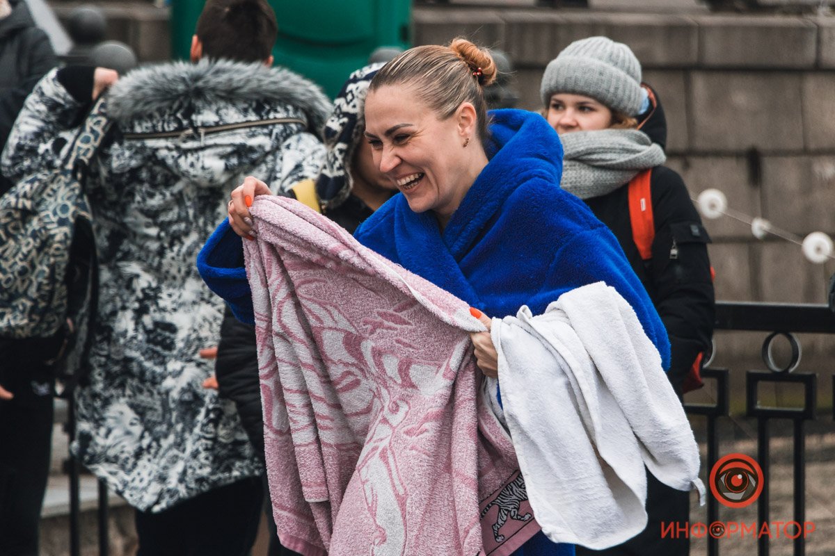 Смелости некоторых девушек можно только позавидовать Смелости некоторых девушек можно только позавидовать