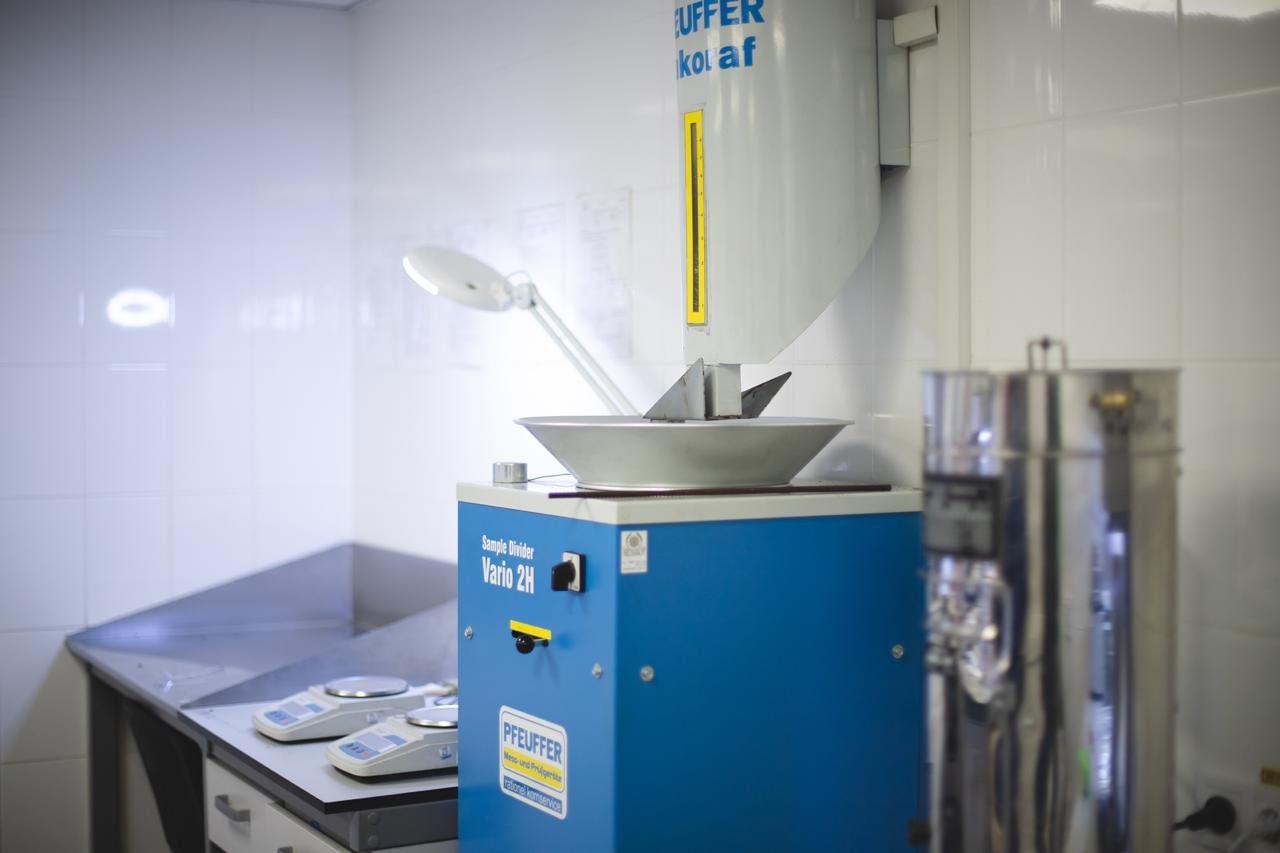 Двойной контроль безопасности и качества: как это происходит на заводе “Потоки” в Днепре 1