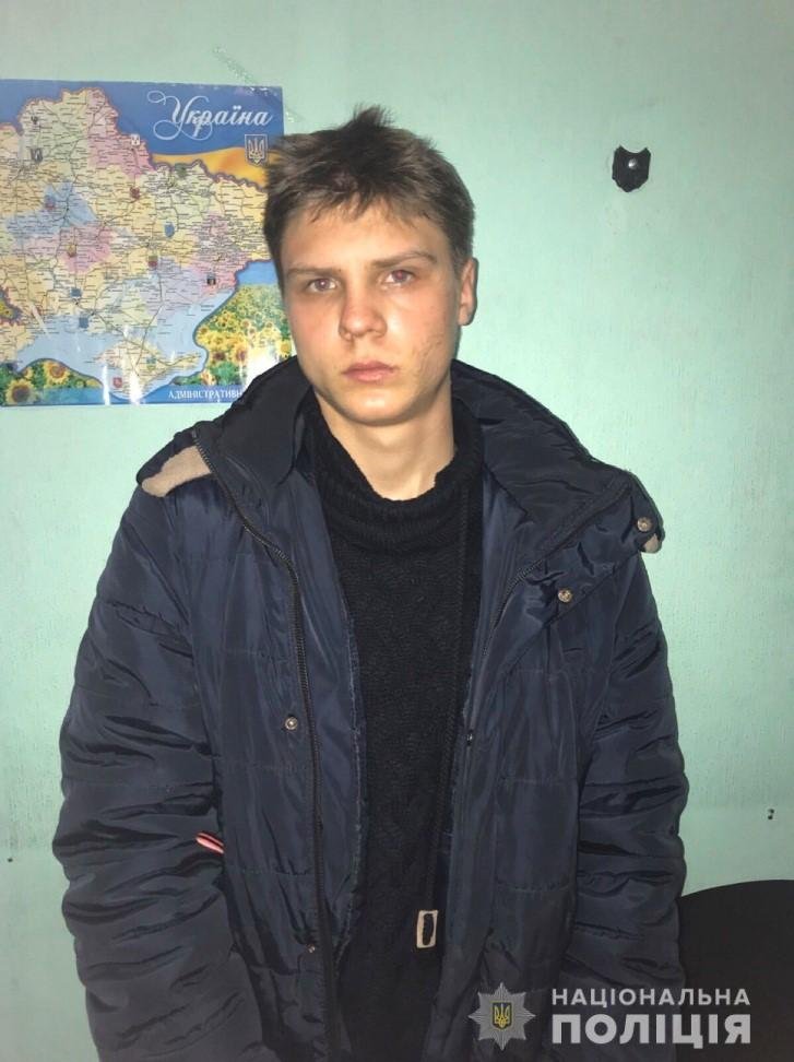 В Днепре 16-летний парень вышел ночью из дома и не вернулся 1