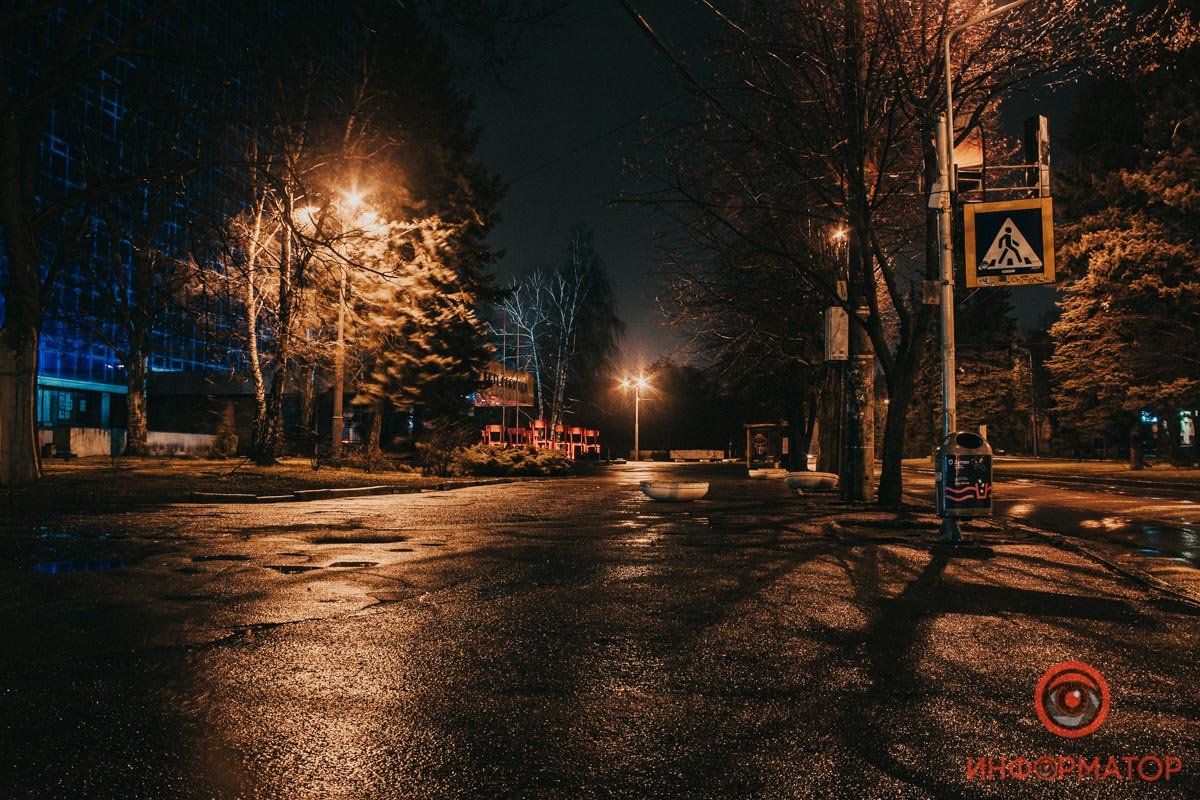 Днем здесь вновь соберутся толпы студентов Днем здесь вновь соберутся толпы студентов