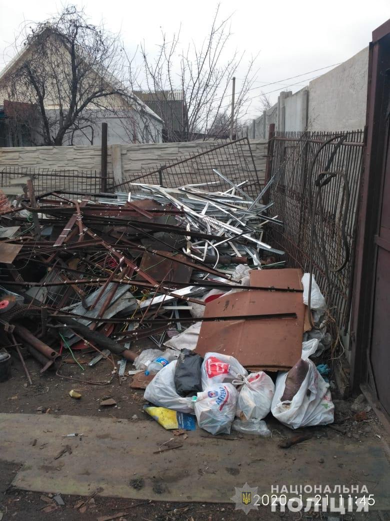 В Днепре полиция разоблачила два незаконных пункта приема металлолома 1