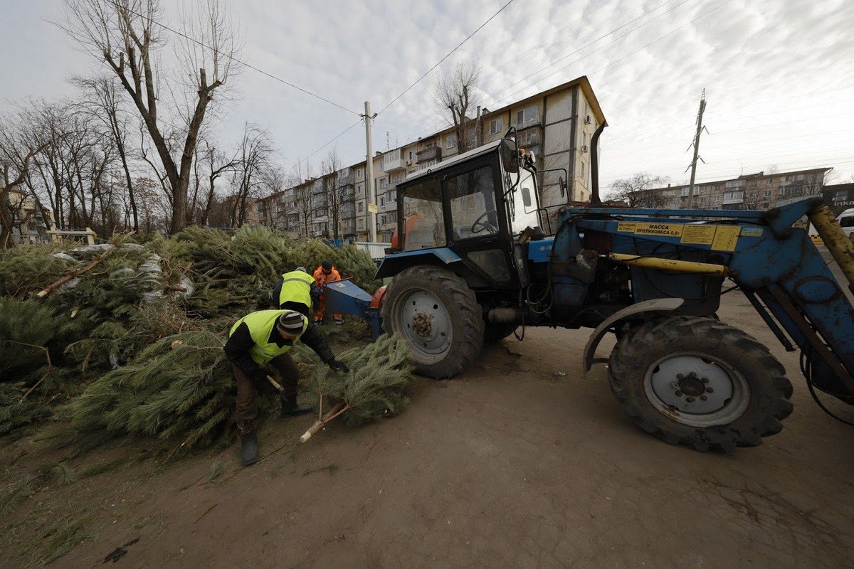 В Днепре работает две единицы перерабатывающей техники