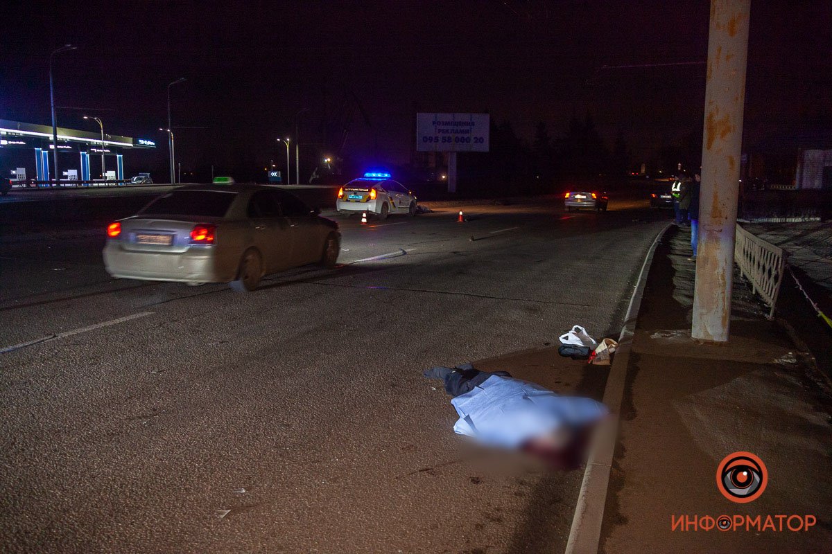 В Днепре возле заправки SKY ЗАЗ насмерть сбил двоих мужчин 2