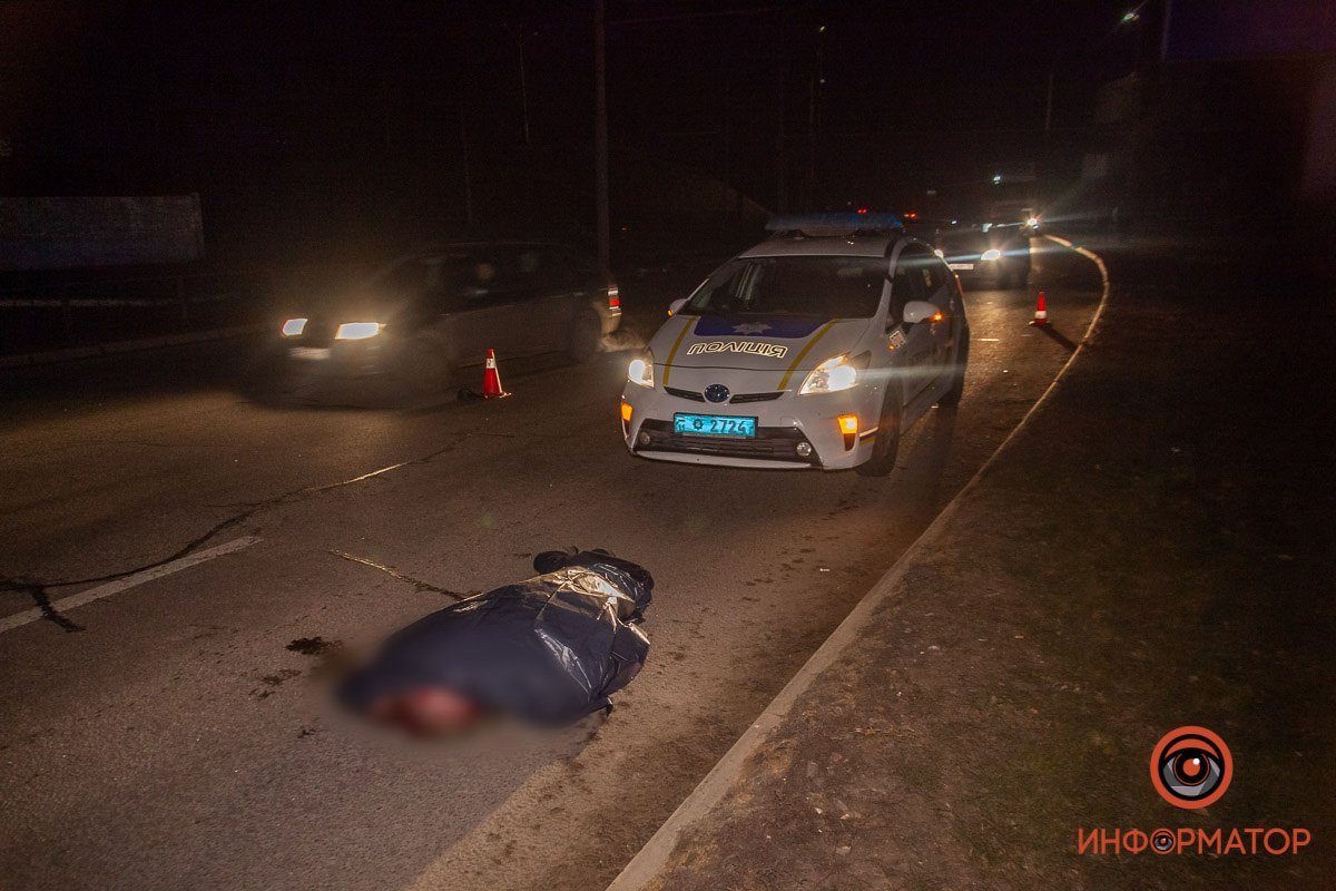 В Днепре возле заправки SKY ЗАЗ насмерть сбил двоих мужчин 3