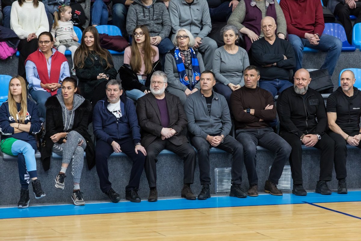 Игорь Коломойский наблюдал за игрой сына с трибун