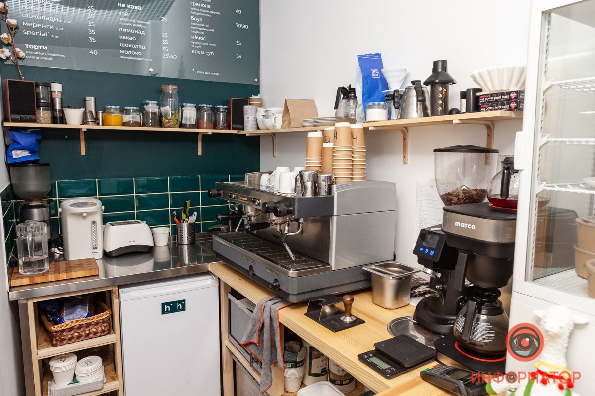 Ребята с нуля изучали кофейное дело Ребята с нуля изучали кофейное дело