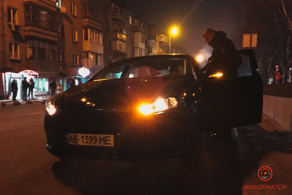 Пострадавшую с места аварии забрала скорая Пострадавшую с места аварии забрала скорая